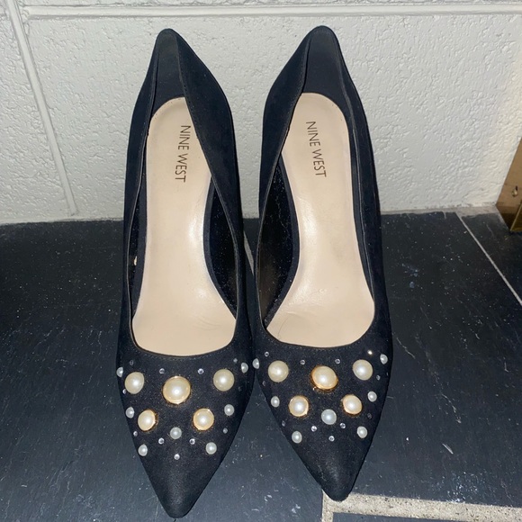 NINE WEST pearl suede pumps! - Picture 1 of 3